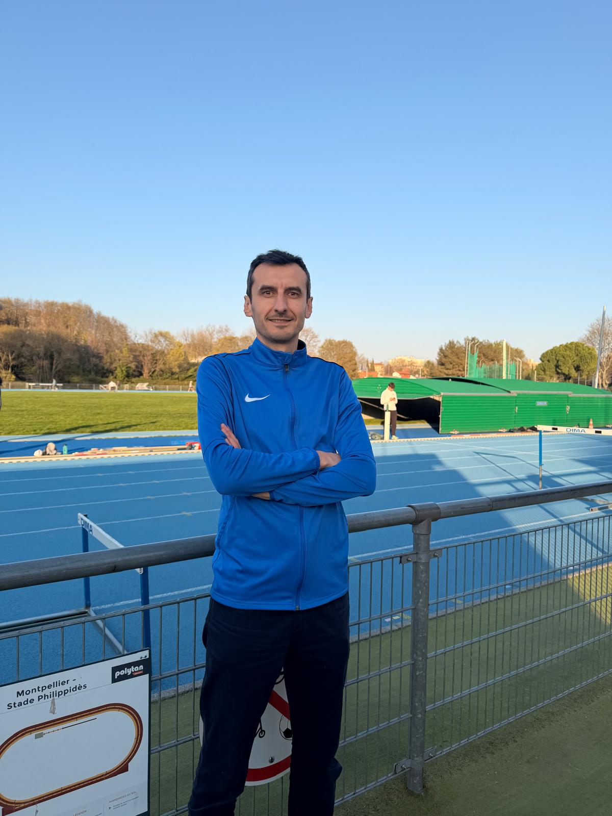 Thomas Houles, sophrologue professionnel, en séance de coaching à Montpellier